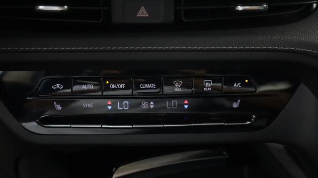 2023 Buick Envision Essence FWD