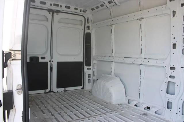 2024 Ram ProMaster 2500 Cargo Van Tradesman High Roof 159" WB w/Pass Seat