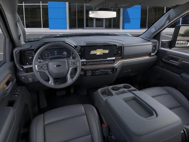2026 Chevrolet Silverado 2500HD Crew Cab, Standard Bed, LT, 4WD
