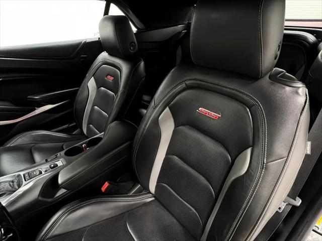 2020 Chevrolet Camaro RWD Convertible 2SS