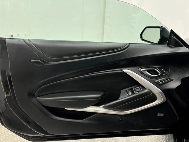 2020 Chevrolet Camaro RWD Convertible 2SS