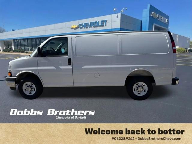 2026 Chevrolet Express Cargo Van 2500 Regular Wheelbase, WT, RWD