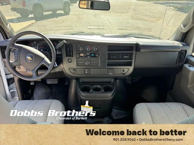 2026 Chevrolet Express Cargo Van 2500 Regular Wheelbase, WT, RWD