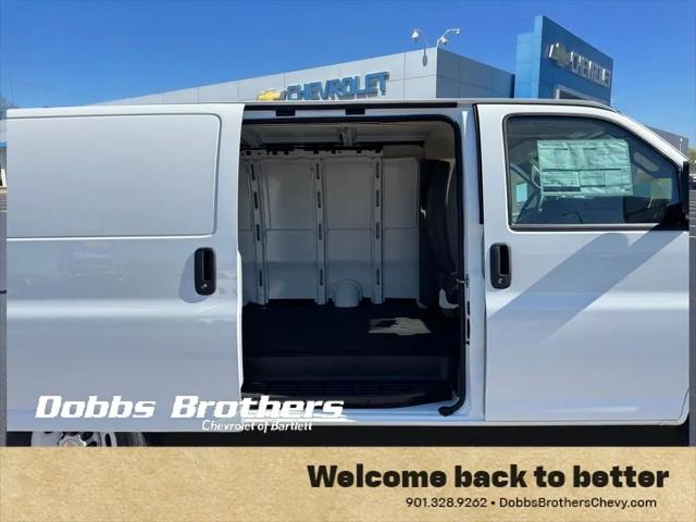 2026 Chevrolet Express Cargo Van 2500 Regular Wheelbase, WT, RWD