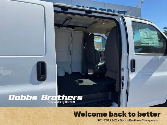 2026 Chevrolet Express Cargo Van 2500 Regular Wheelbase, WT, RWD