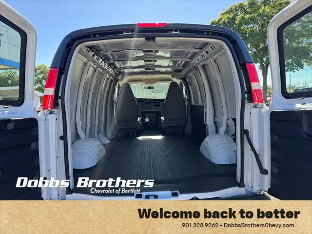 2026 Chevrolet Express Cargo Van 2500 Regular Wheelbase, WT, RWD