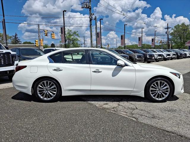 2023 INFINITI Q50 LUXE AWD