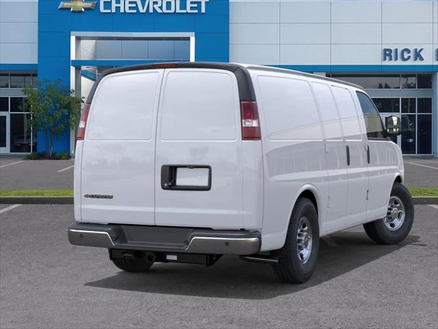 2026 Chevrolet Express Cargo Van 2500 Regular Wheelbase, WT, RWD