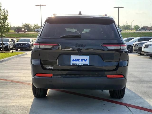 2025 Jeep Grand Cherokee L Altitude X 4x2