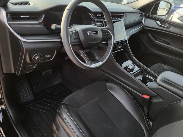 2025 Jeep Grand Cherokee L Altitude X 4x2