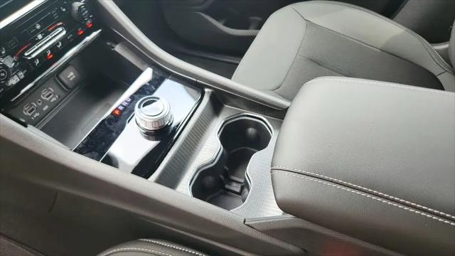 2026 Jeep Grand Cherokee L Altitude 4x2