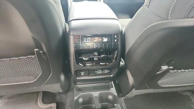 2026 Jeep Grand Cherokee L Altitude 4x2