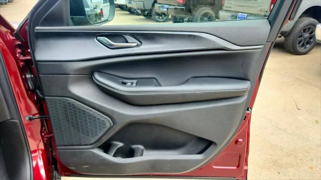 2026 Jeep Grand Cherokee L Altitude 4x2
