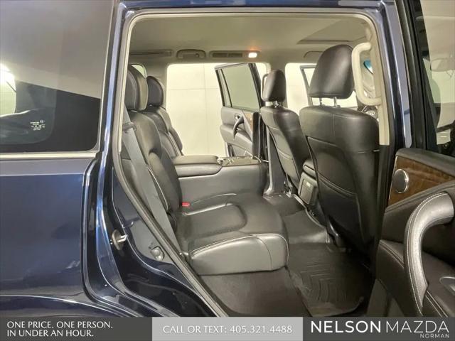 2015 INFINITI QX80 Standard