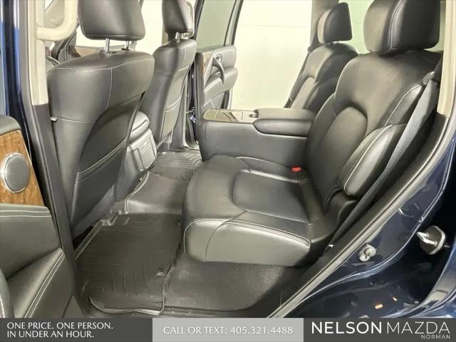2015 INFINITI QX80 Standard