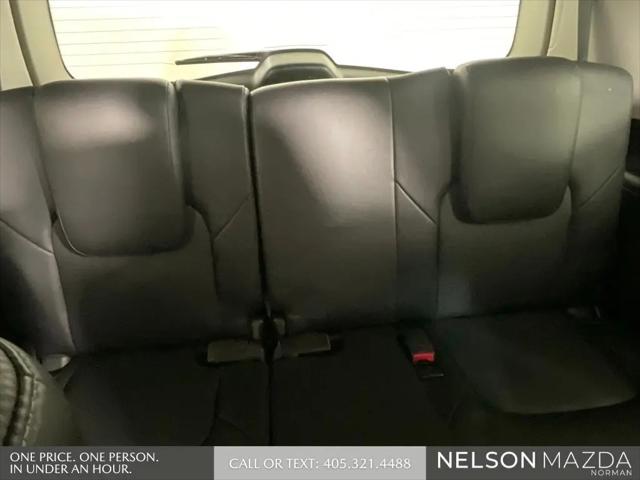 2015 INFINITI QX80 Standard