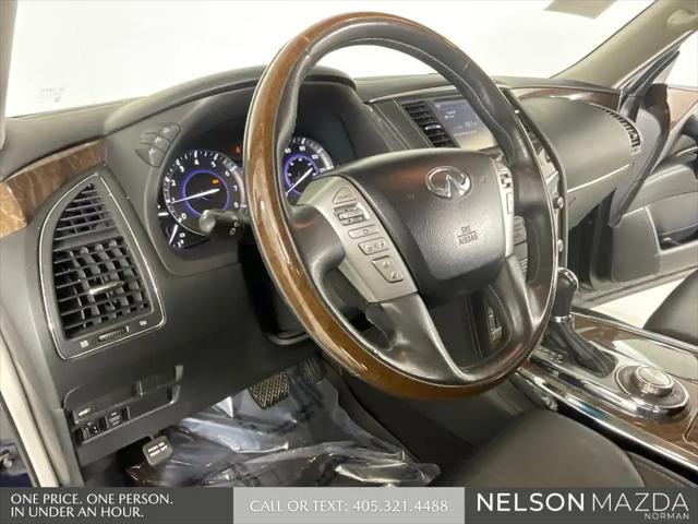 2015 INFINITI QX80 Standard