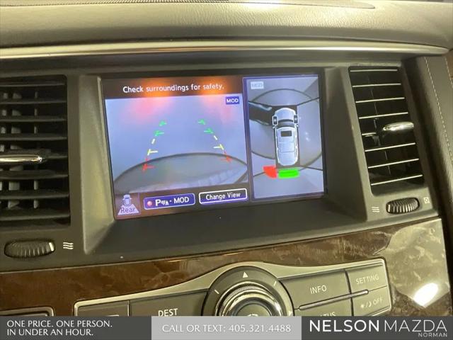 2015 INFINITI QX80 Standard