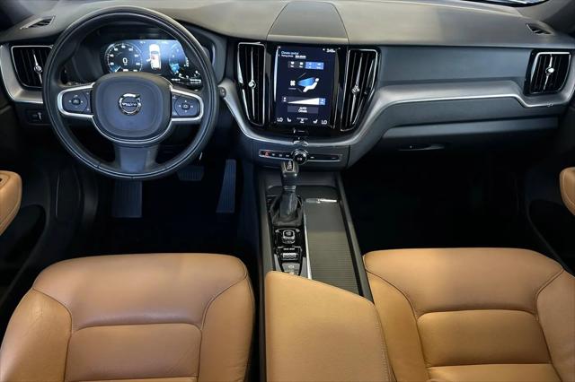 2020 Volvo XC60 T5 Momentum