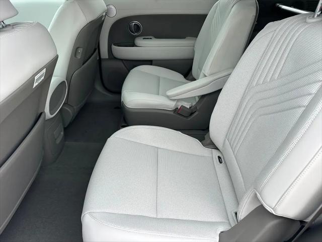 2026 Hyundai Palisade Hybrid Blue SEL 7P