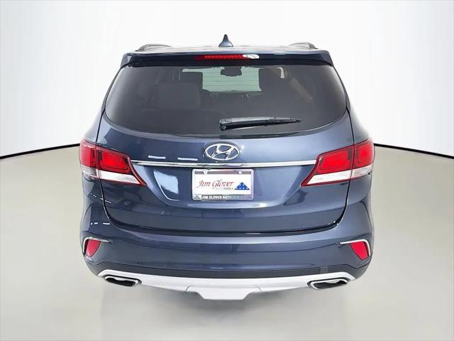 2017 Hyundai Santa Fe SE