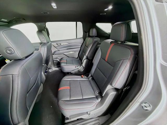 2026 Chevrolet Traverse FWD RS