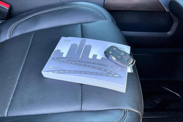 2019 GMC Sierra 1500 SLT