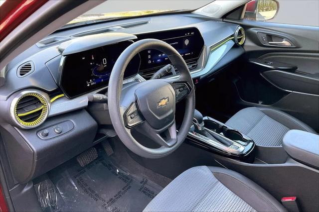 2025 Chevrolet Trax FWD LT