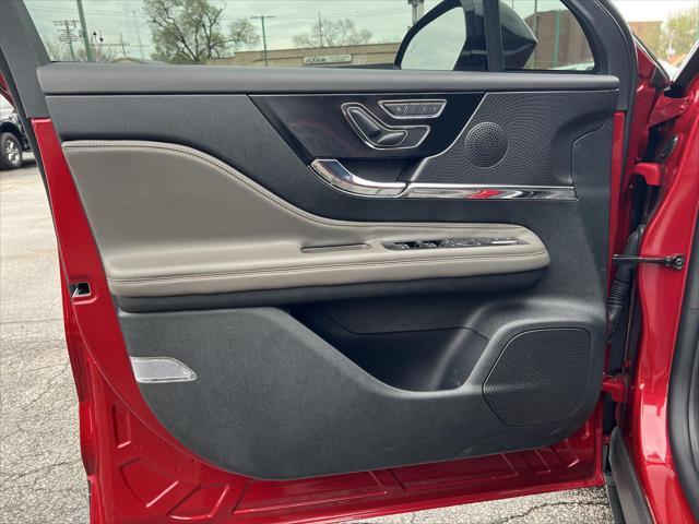 2025 Lincoln Corsair Premiere