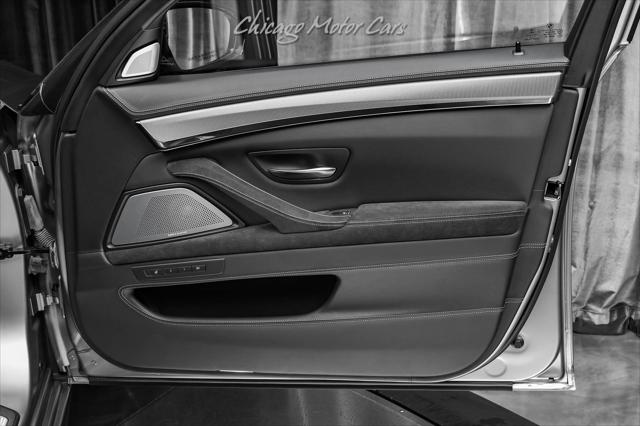2015 BMW M5 1/300 Jahre Edition Only 2300 Miles