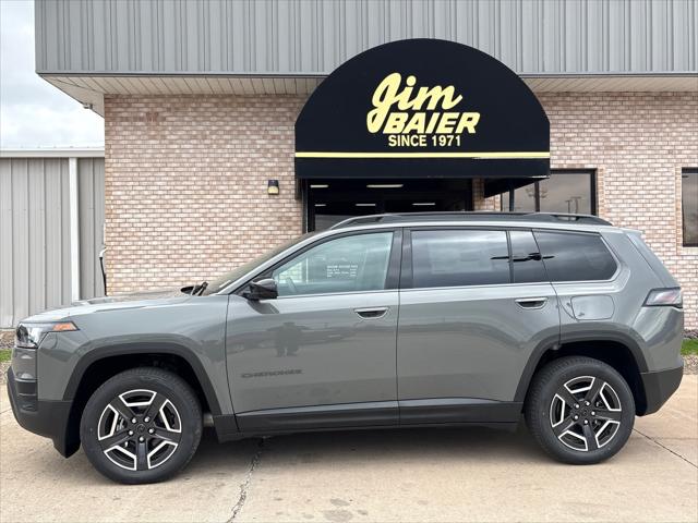 2026 Jeep Cherokee CHEROKEE LAREDO 4X4