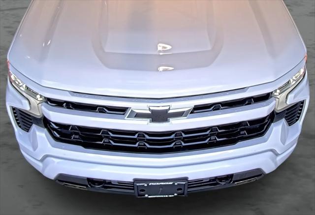 2026 Chevrolet Silverado 1500 4WD Crew Cab Short Bed RST