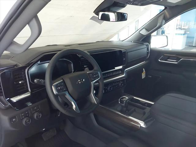 2026 Chevrolet Silverado 1500 4WD Crew Cab Short Bed RST