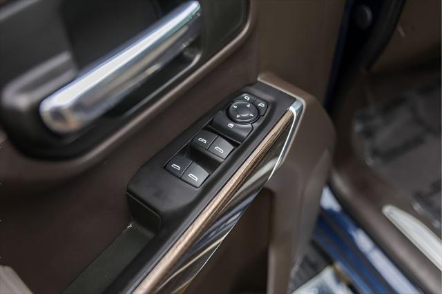2020 Chevrolet Silverado 1500 2WD Crew Cab Short Bed RST