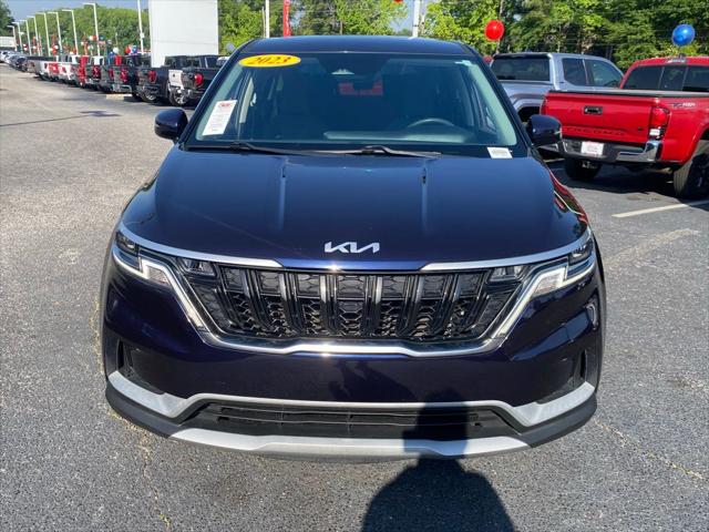 2023 Kia Carnival MPV LX