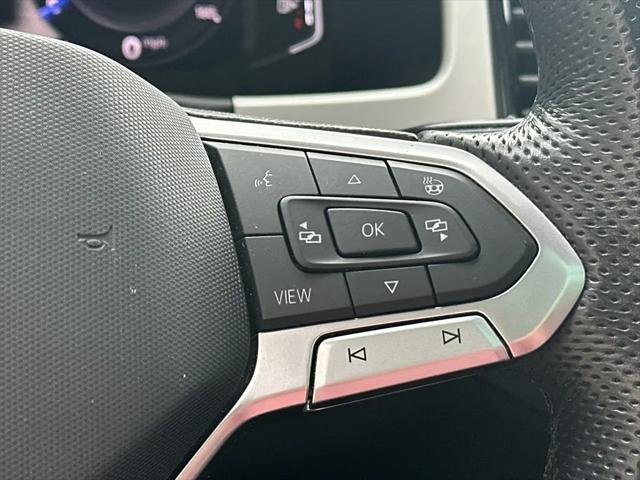 2022 Volkswagen Atlas Cross Sport 2.0T SEL R-Line