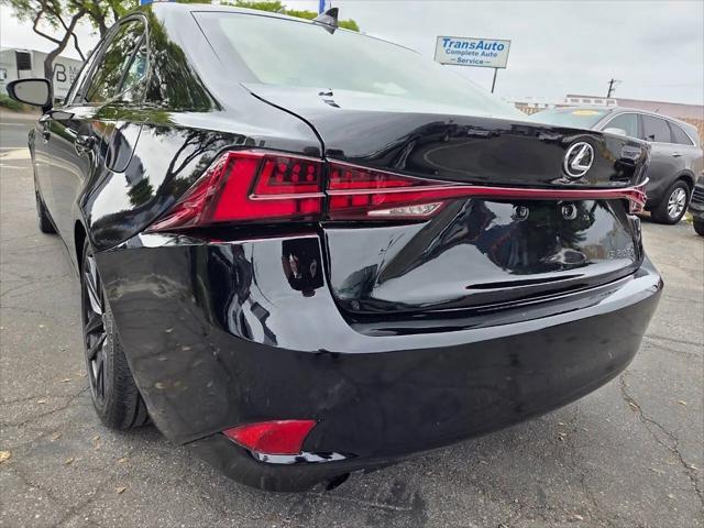 2016 Lexus IS 200t IS 200t