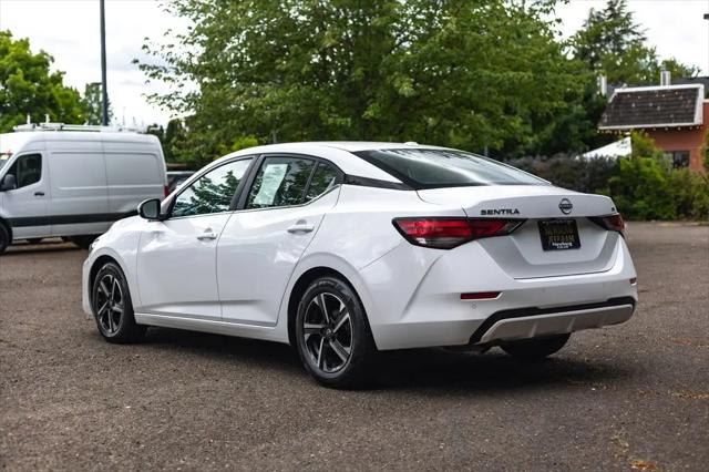 2024 Nissan Sentra SV Xtronic CVT