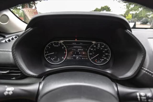 2024 Nissan Sentra SV Xtronic CVT