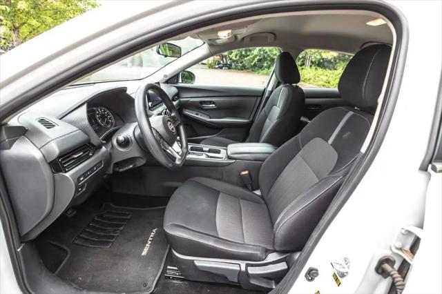 2024 Nissan Sentra SV Xtronic CVT