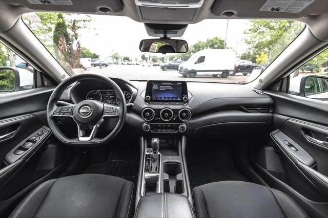 2024 Nissan Sentra SV Xtronic CVT
