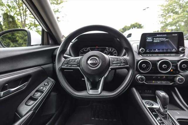 2024 Nissan Sentra SV Xtronic CVT