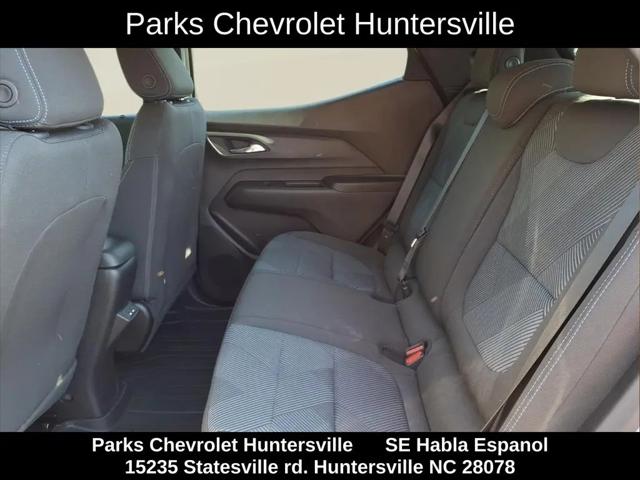 2027 Chevrolet Bolt LT FWD