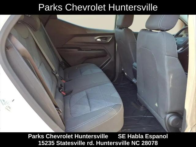 2027 Chevrolet Bolt LT FWD