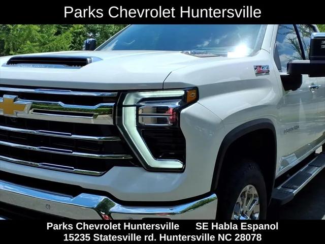2026 Chevrolet Silverado 2500HD Crew Cab, Standard Bed, LTZ, 4WD