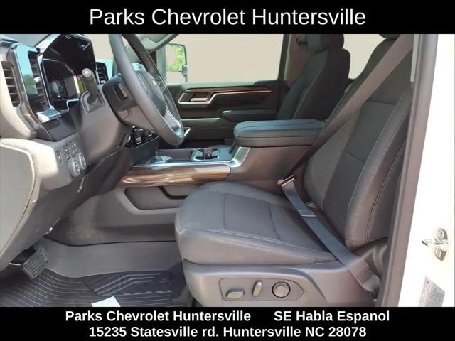 2026 Chevrolet Silverado 2500HD Crew Cab, Standard Bed, LT, 4WD