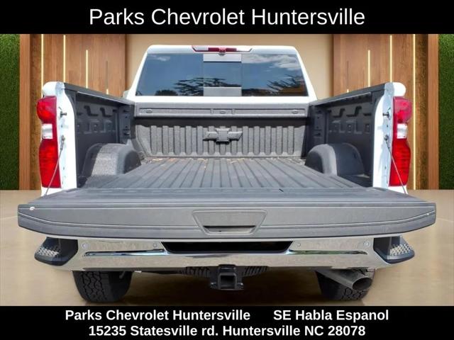 2026 Chevrolet Silverado 2500HD Crew Cab, Standard Bed, LT, 4WD