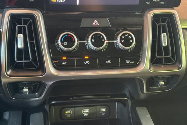 2023 Kia Sorento LX