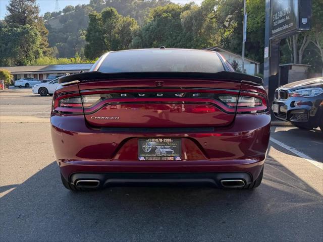 2020 Dodge Charger SXT RWD
