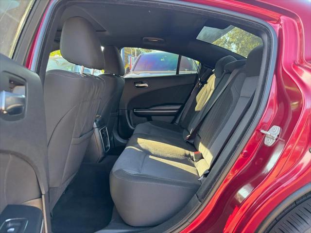 2020 Dodge Charger SXT RWD